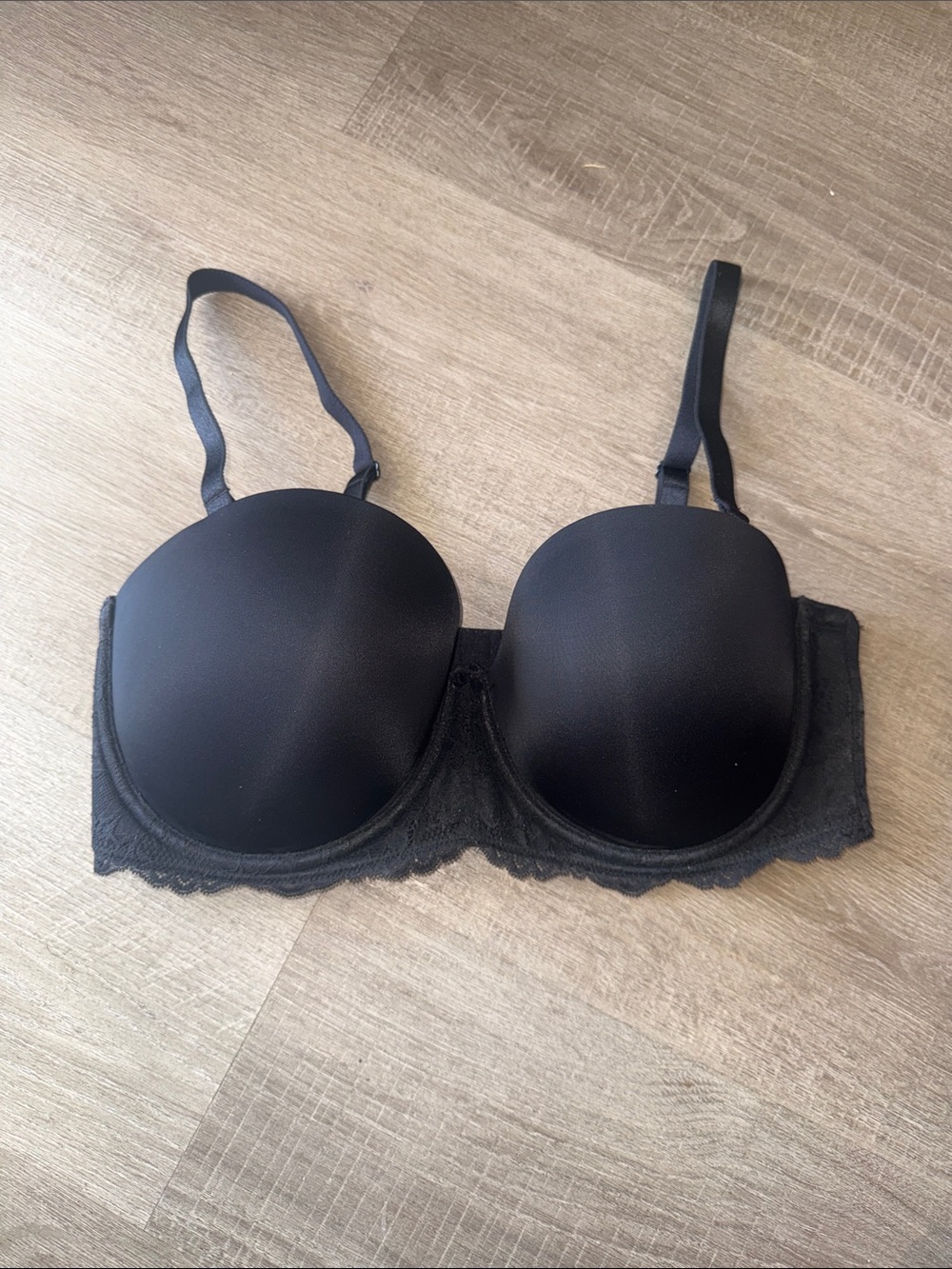 Torrid Black Curvy Strapless Multiway Convertible Underwire Bra 38DD Like New